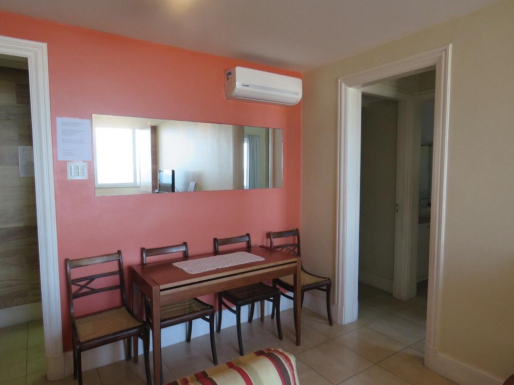 Classic in Copacabana Beach View Atl702