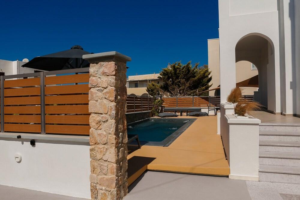 The Z Private Villa Santorini