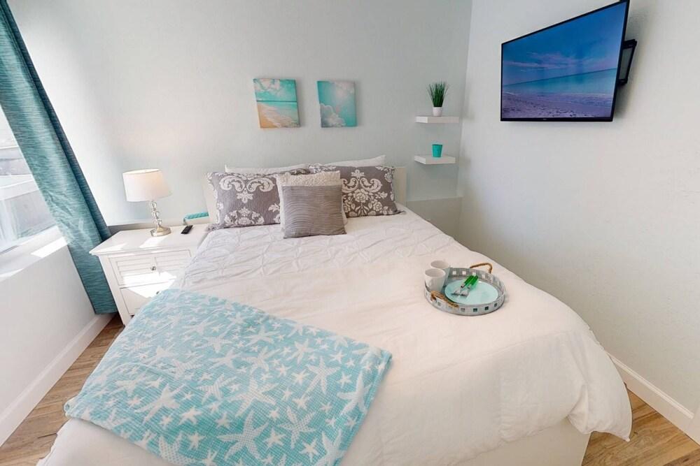 Modern Grove Duplex Unit B