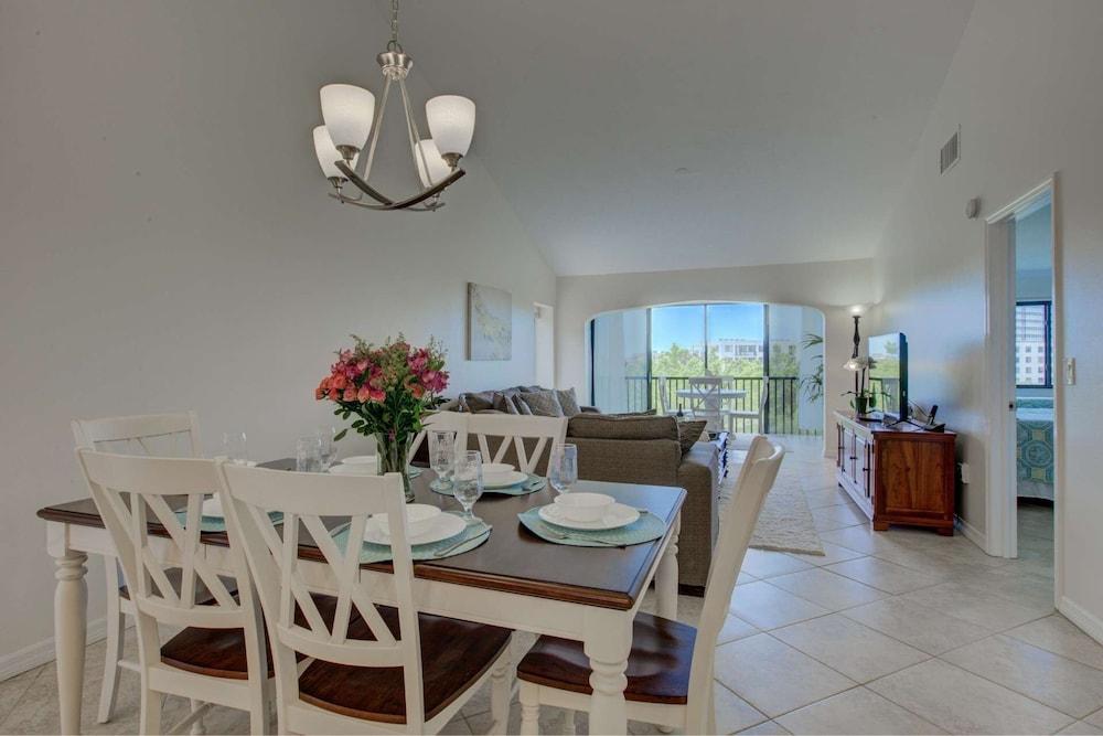 Siesta Dunes on Siesta Key