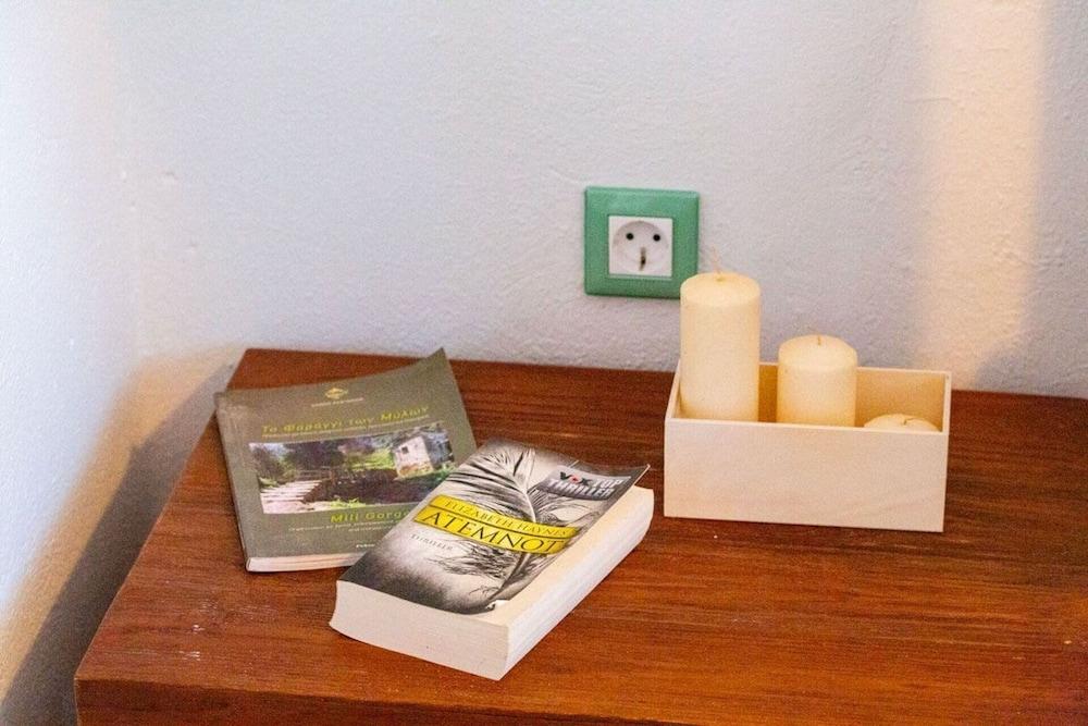 Captivating Bougainvillea Apartment in Panormos