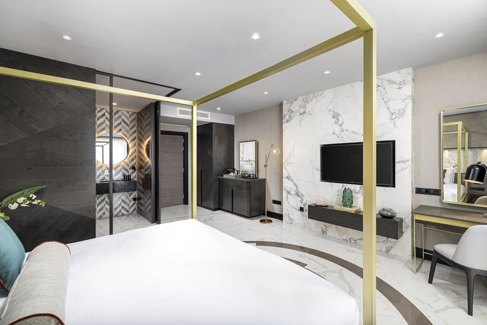 Lure Hotel & Spa- Adults Only