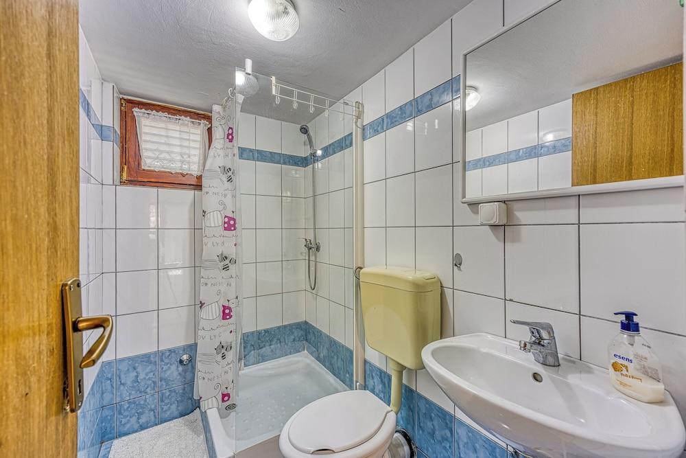 Sunset Sea View Blue Apartment