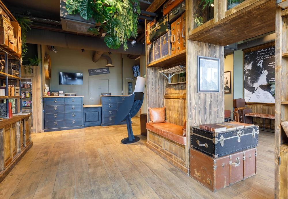 B&B HOTEL Clermont-Ferrand A71/A75 La Méridienne