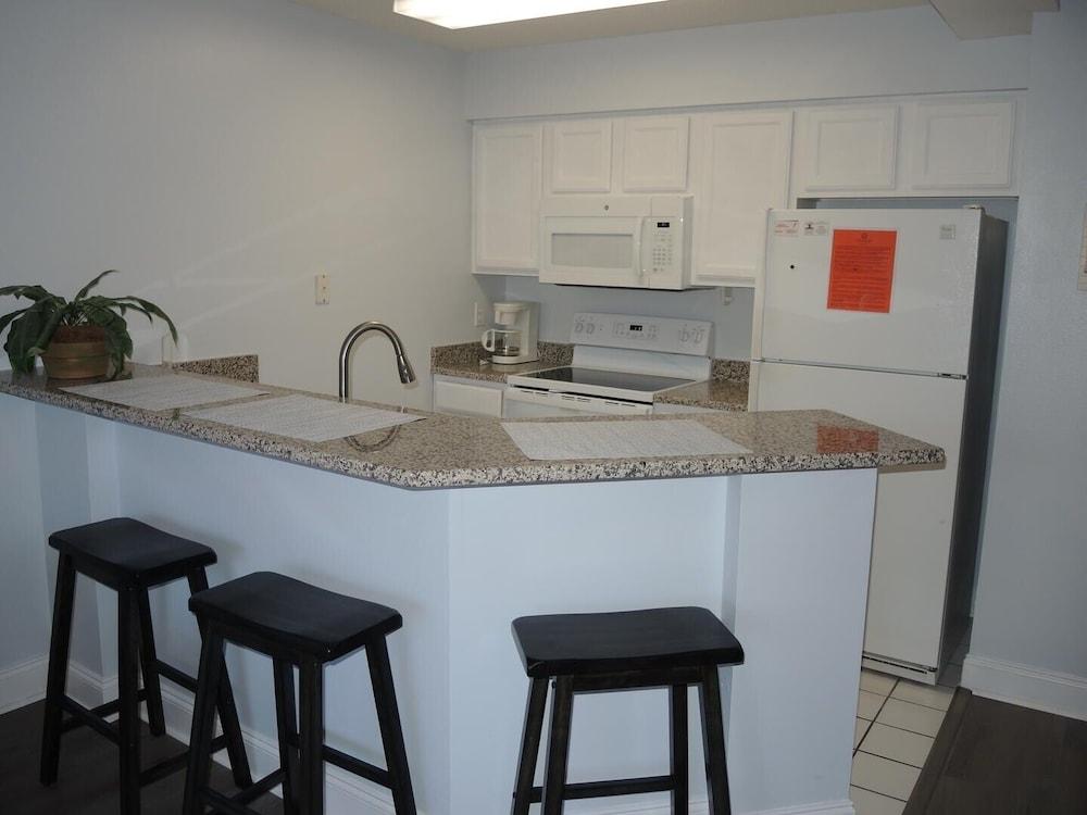Brunswick Plantation Condo 302M with 27 Hole Golf Course and Close to Beach in Calabash by RedAwning