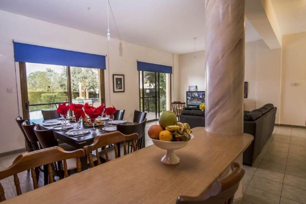 Villa Halima Alexandros Large Private Pool Walk to Beach Sea Views A C Wifi Eco-friendly - 2504