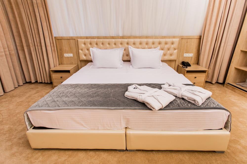 Gabrielle International Hotel