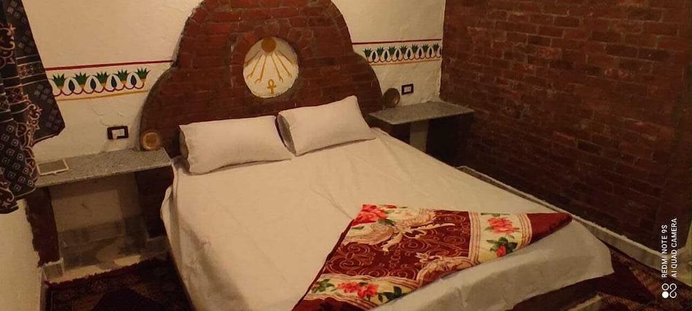 Luxor Old Nile Hotel