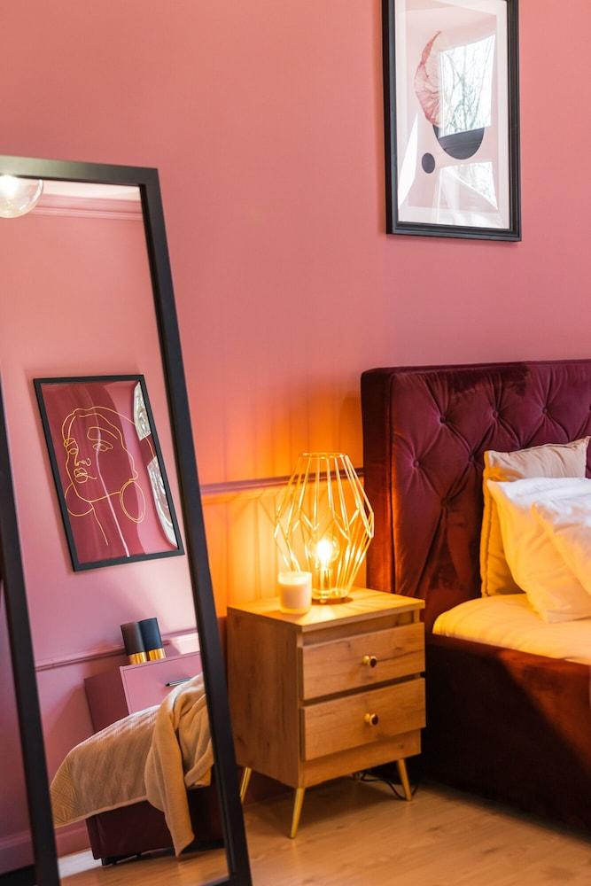 Homely Apartment - LoftAffair