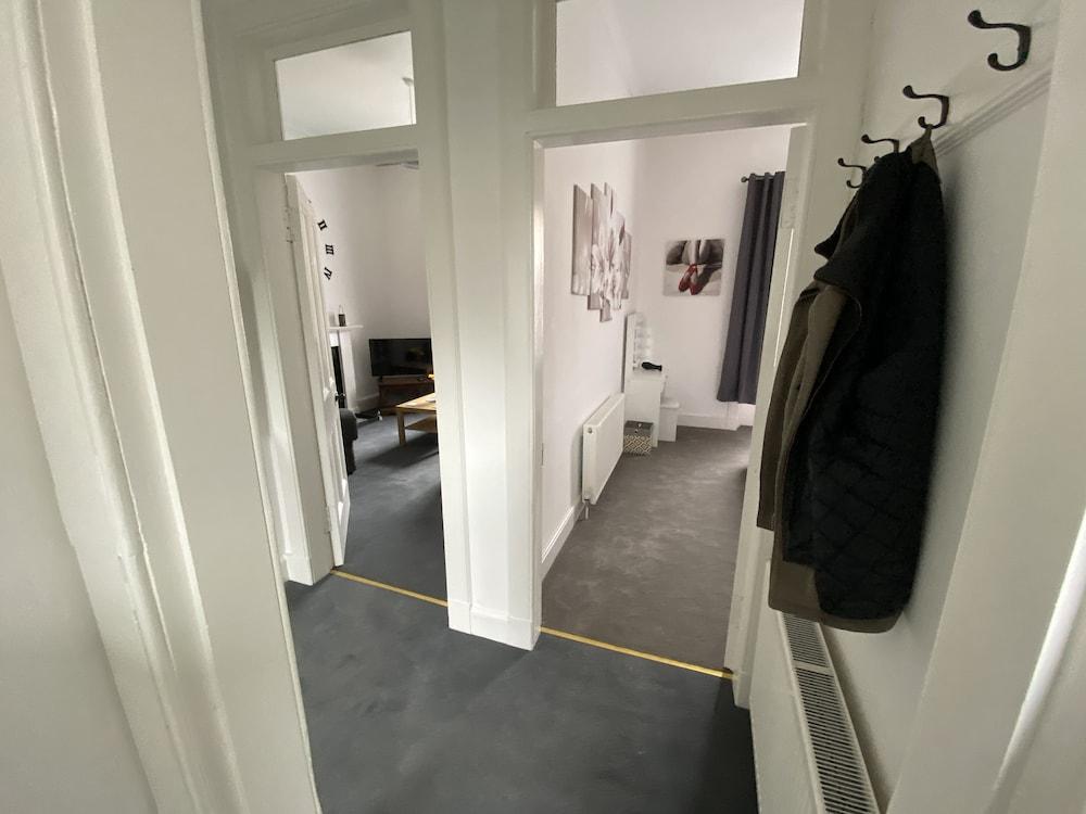 Impeccable 1-bed Apartment Perth a Home From Home