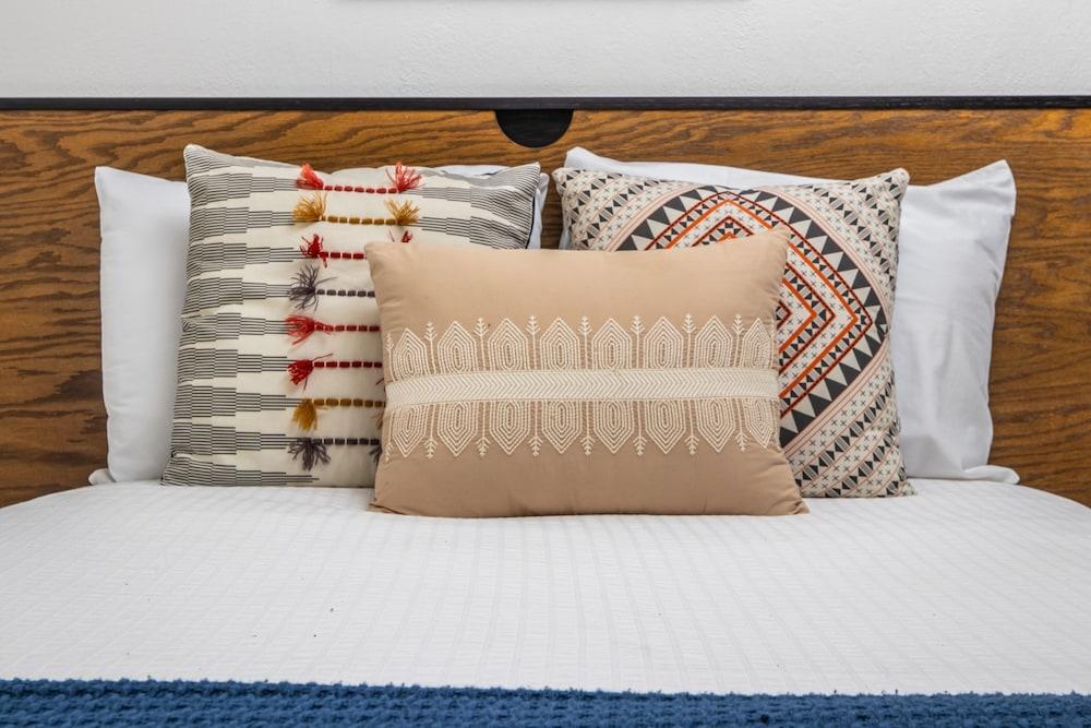 Condo Terra 13 by Kivoya