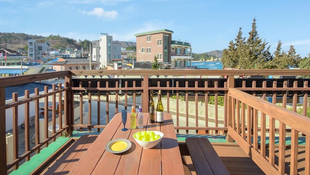 Samcheok sky Pension