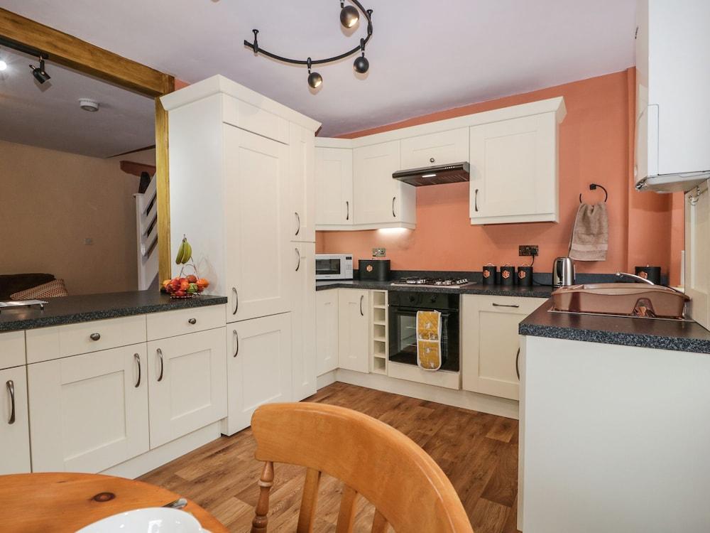 Mount Pleasant Cottage