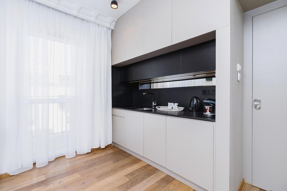 Studio Wegierska Cracow by Renters