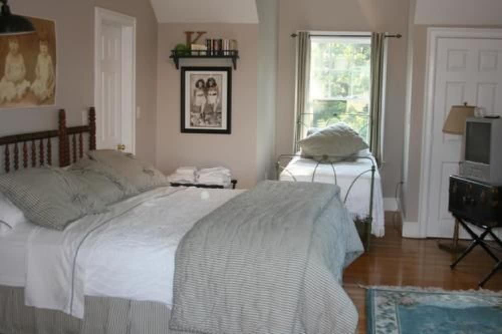 Josephine's Bed & Breakfast