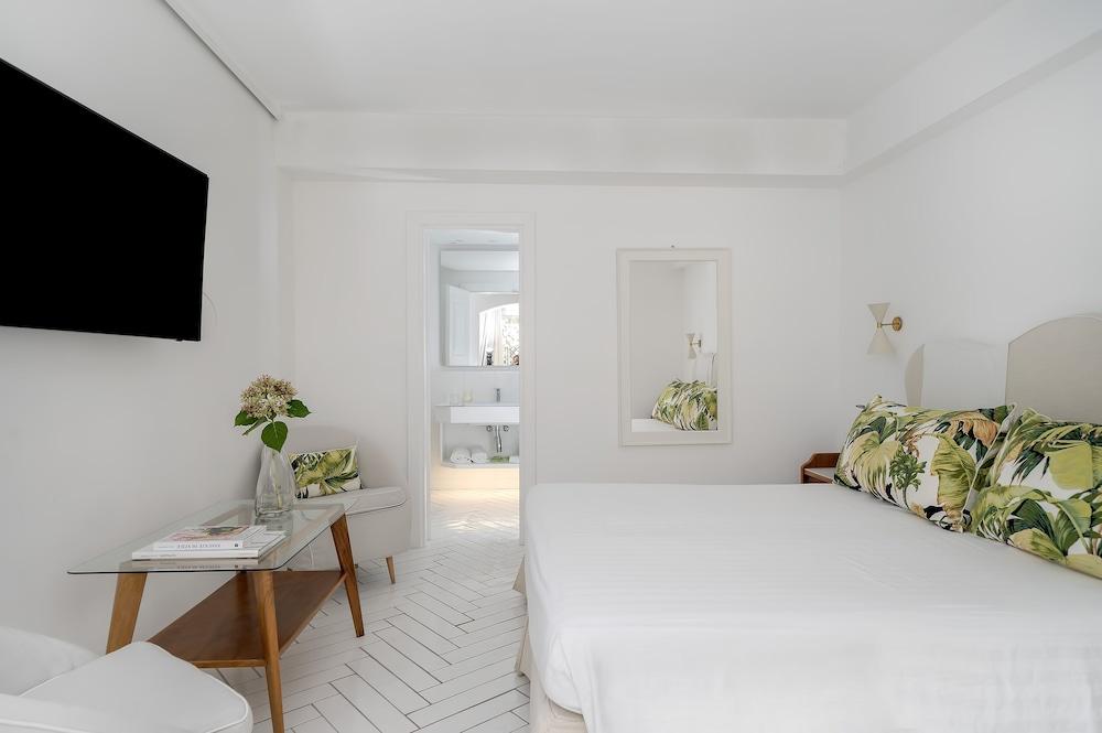 Botania Relais & Spa - The Leading Hotels of the World.