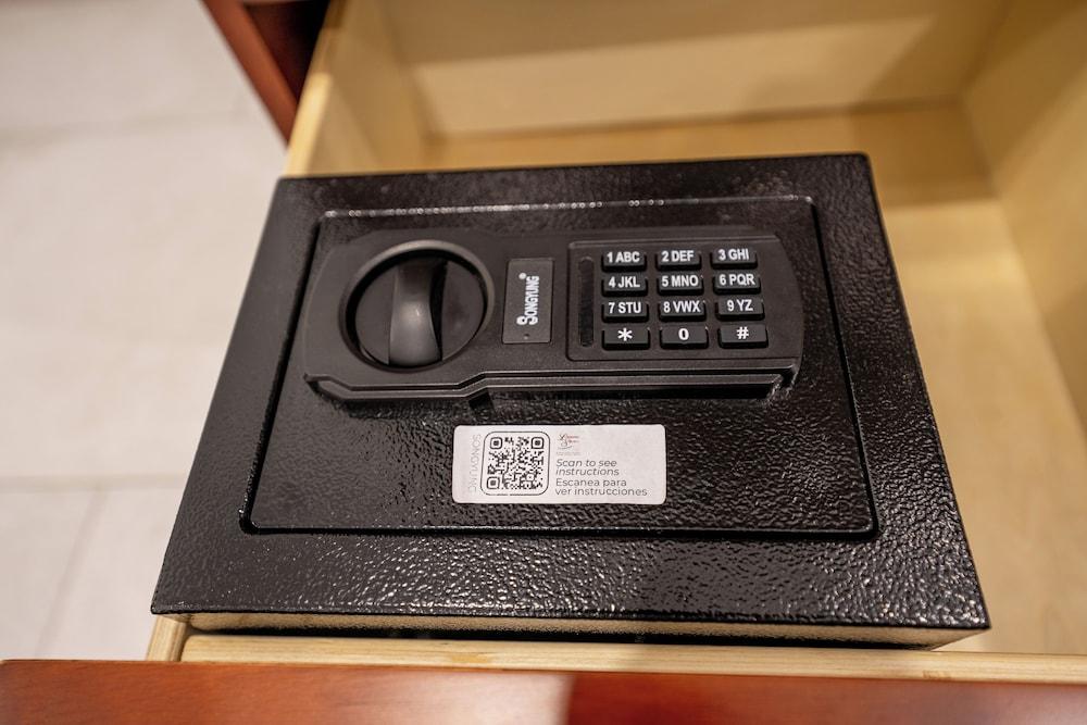 Laguna Shores Resort