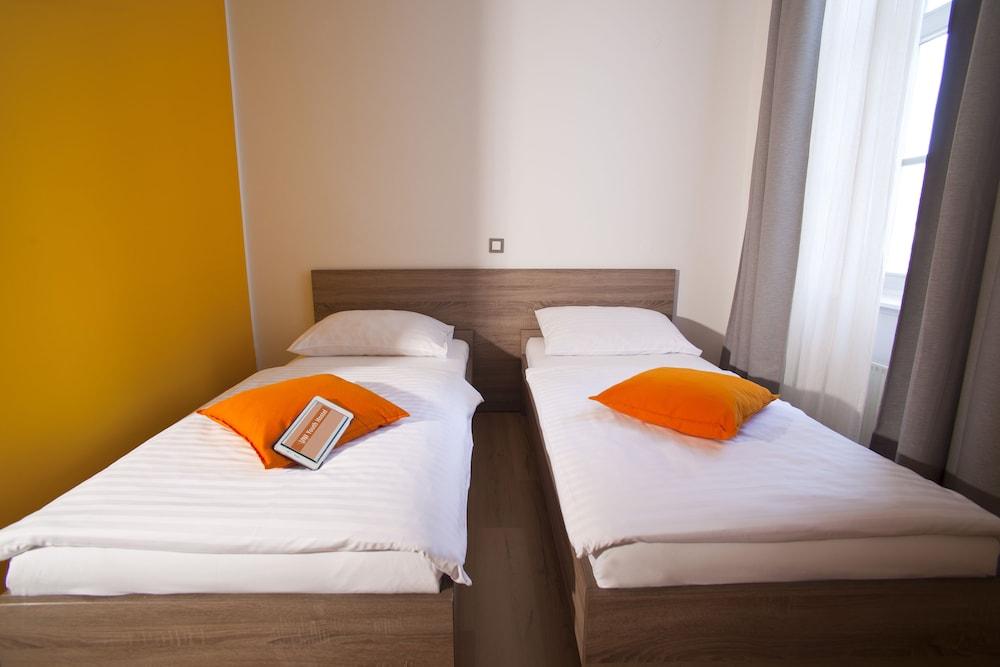 B&B HOTEL Maribor UNI Hostel