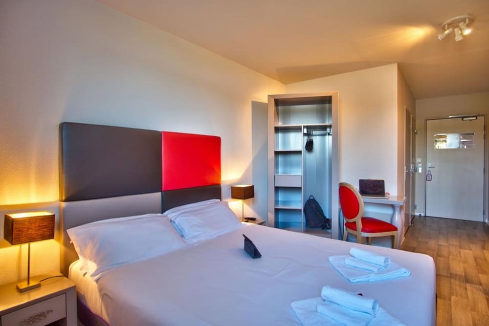 Adonis Hôtel Bayonne