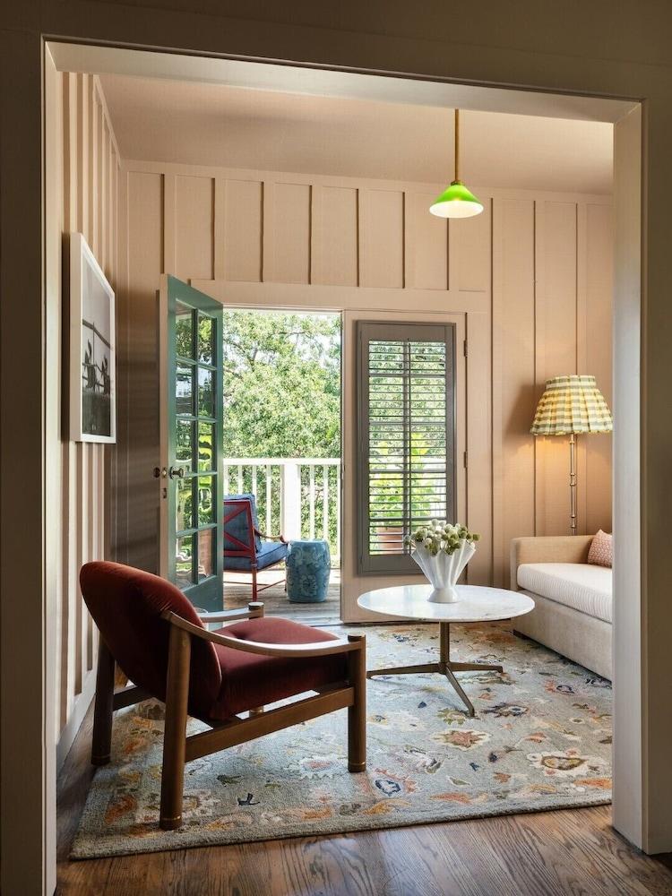 Le Petit Pali St. Helena