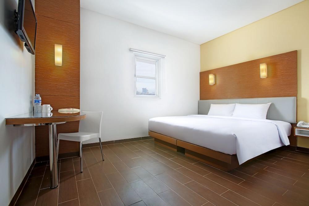 Amaris Hotel Seasons City