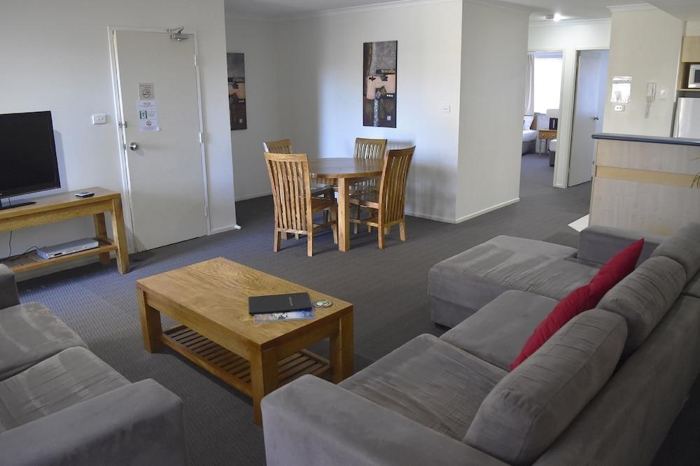 Beachside Holiday Apartments