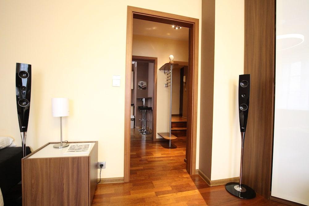 Rainbow Apartments 1