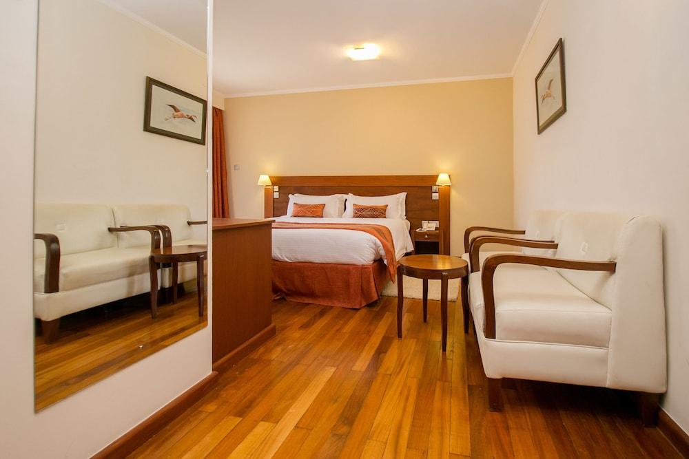 Waridi Paradise Hotel & Suites