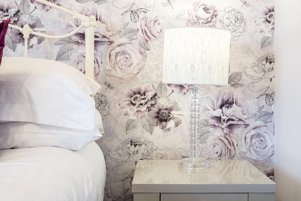 Hamiltons Boutique Hotel