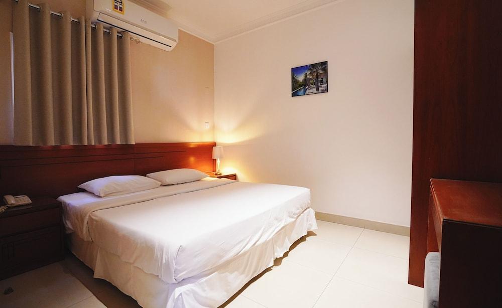 Tropicana Hotel Bahrain