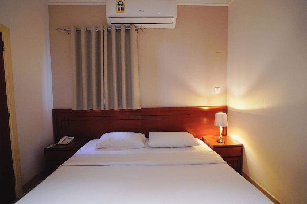 Tropicana Hotel Bahrain