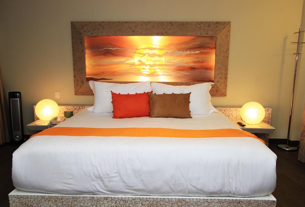 Plaza Gallery Hotel & Boutique