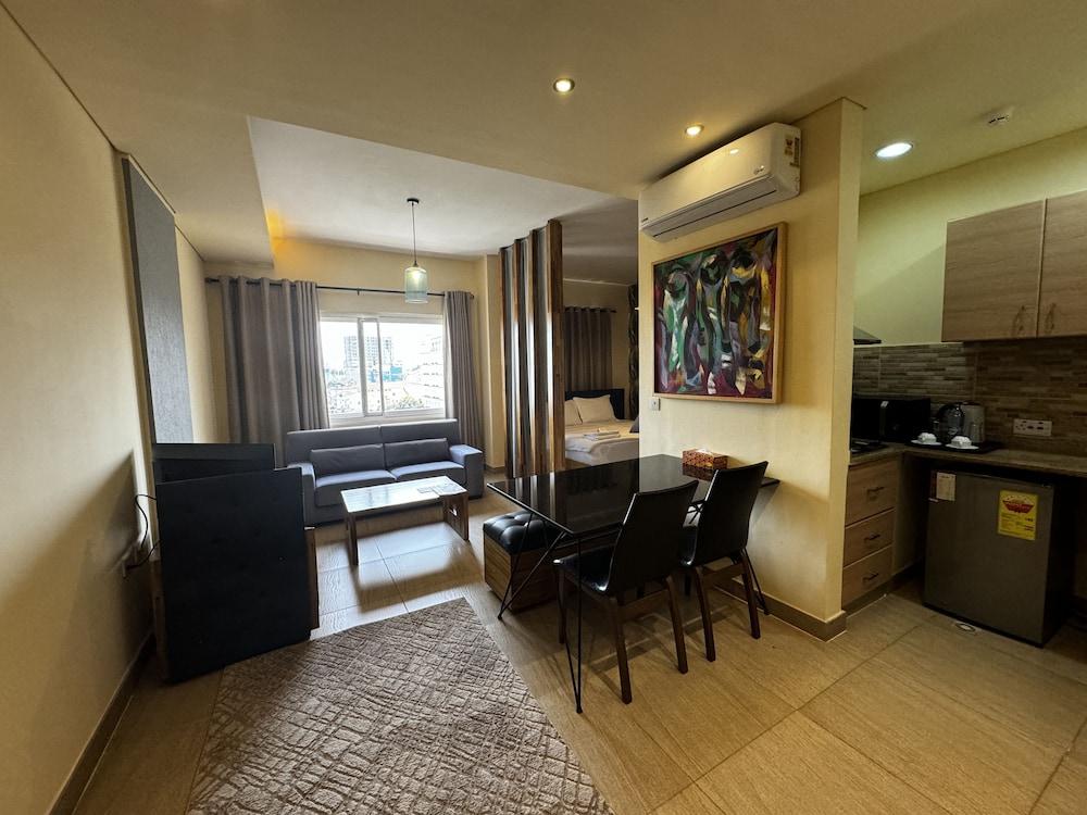 Roots Hotel Apartment