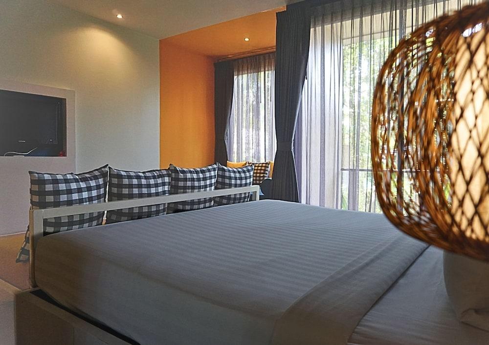 Signature Phuket Resort