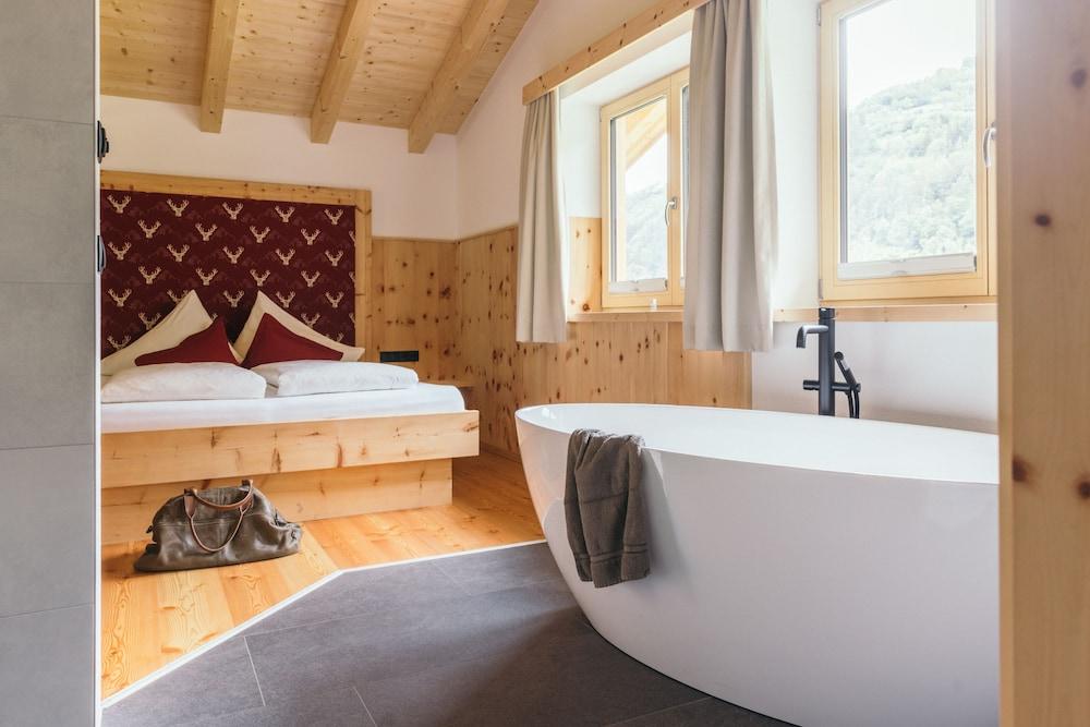 Feelfree Nature Resort