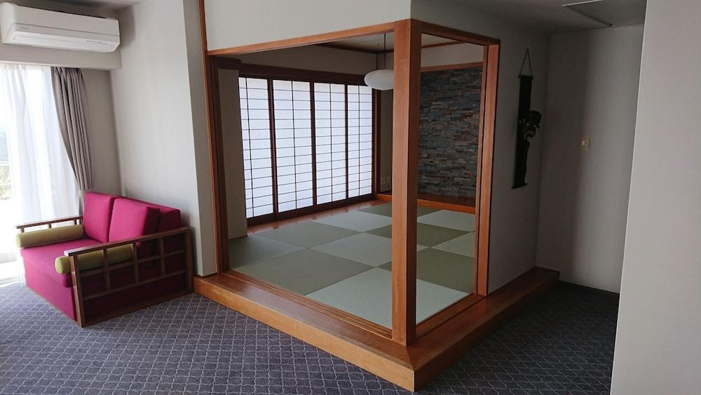 Satsuma Resort Hotel