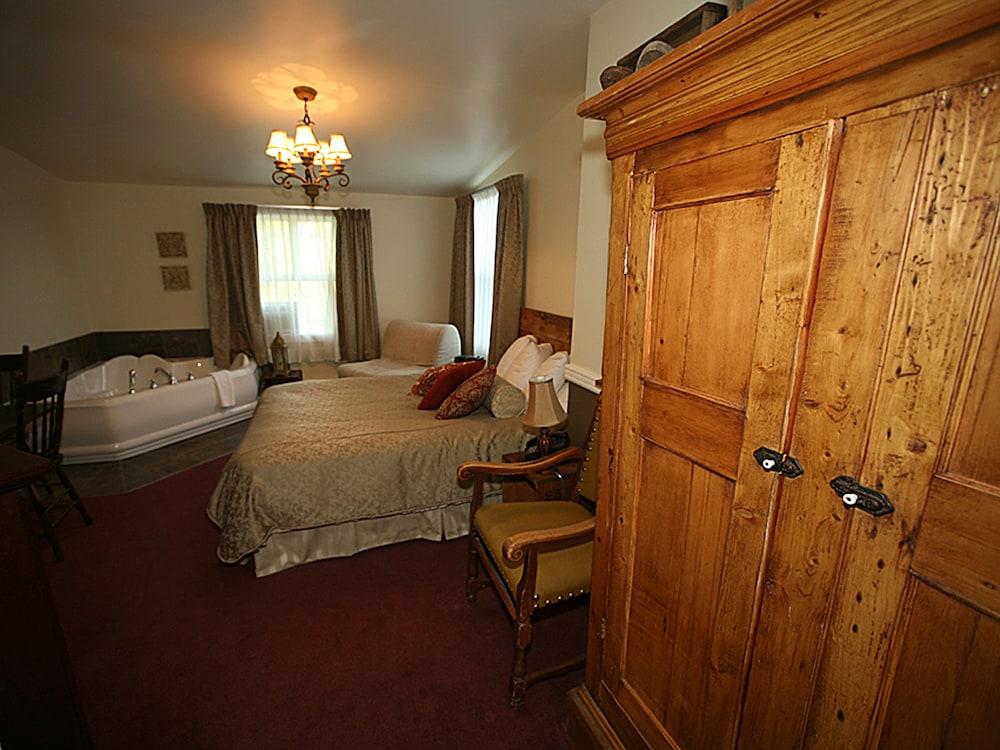 Auberge de La Tour du Lac