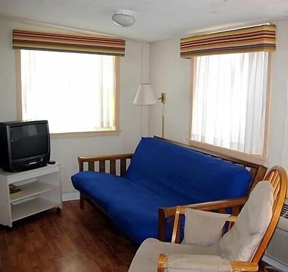 Sea and Sands Cottages