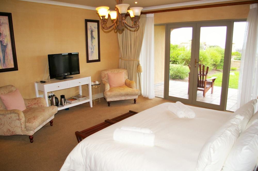 On the Cliff Guest House