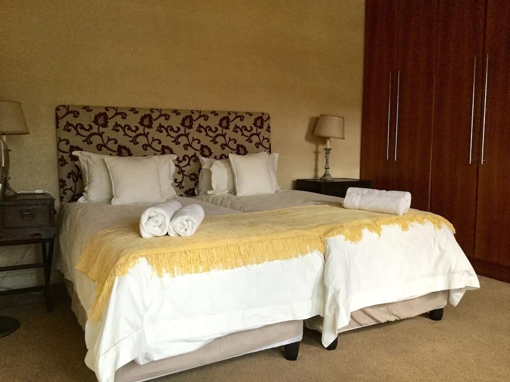 On the Cliff Guest House