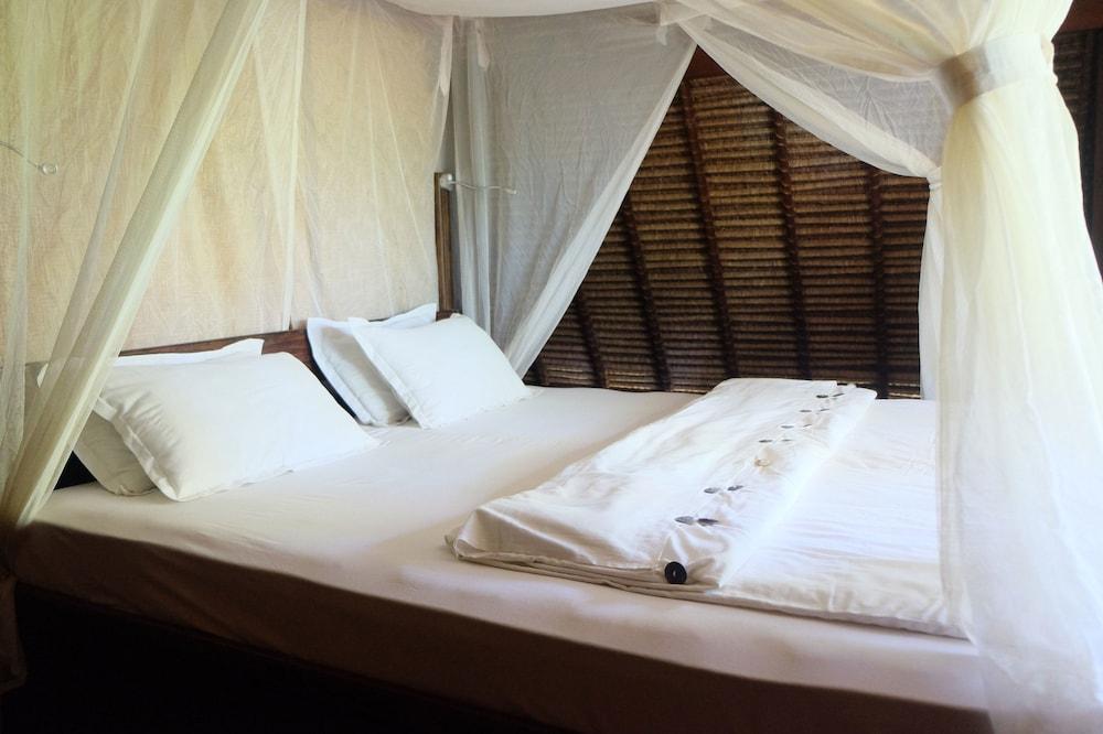 Villa Boreh Beach Resort and Spa