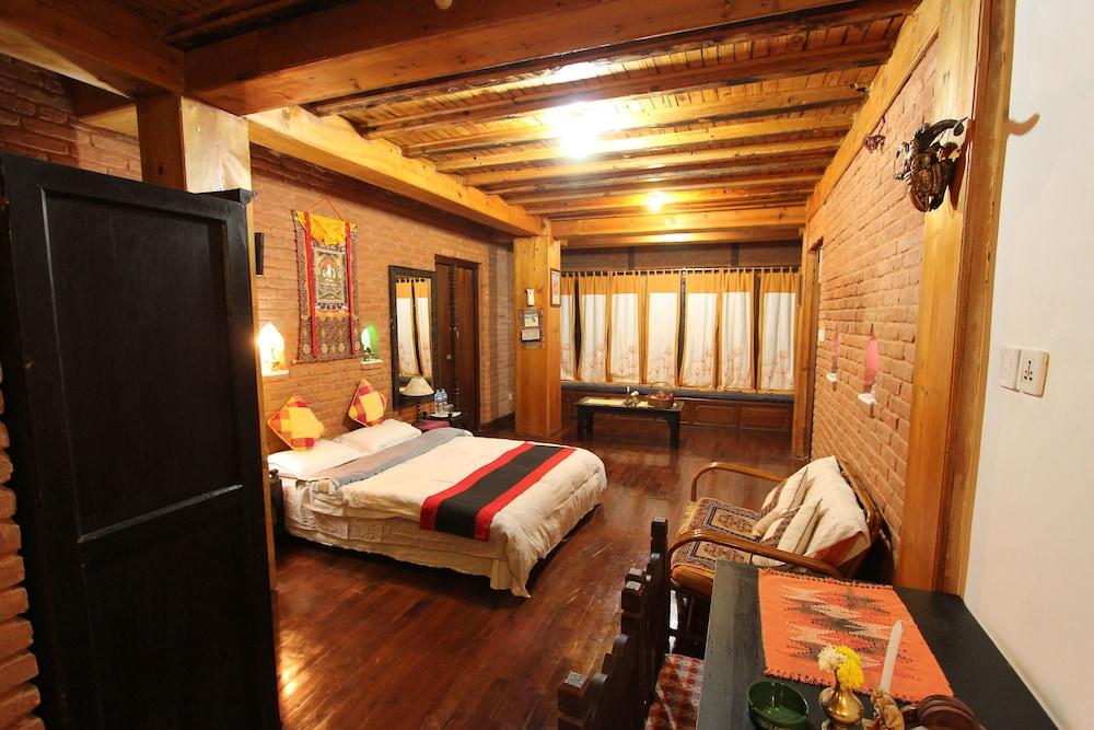 World Heritage Hotel & Aparments