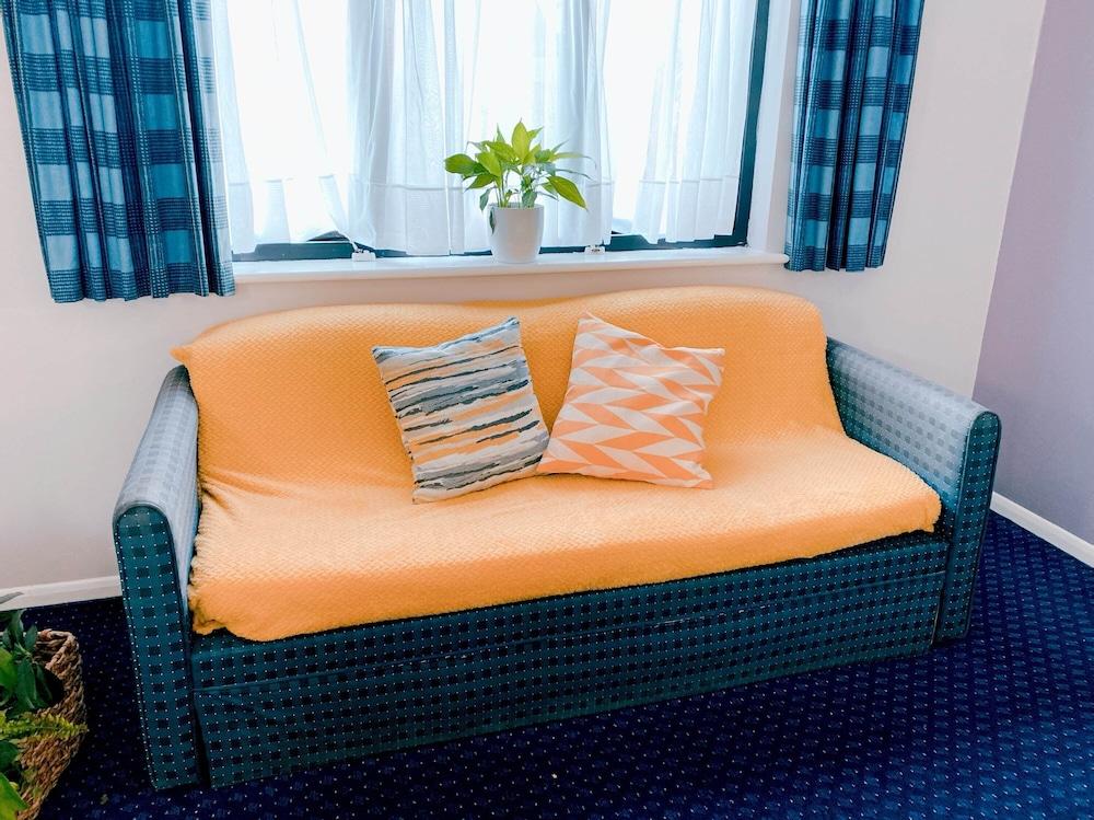 Redwings Lodge Dunstable