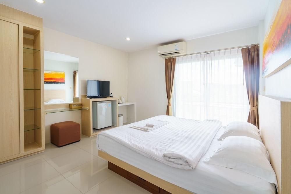 Modern Place Patong Beach