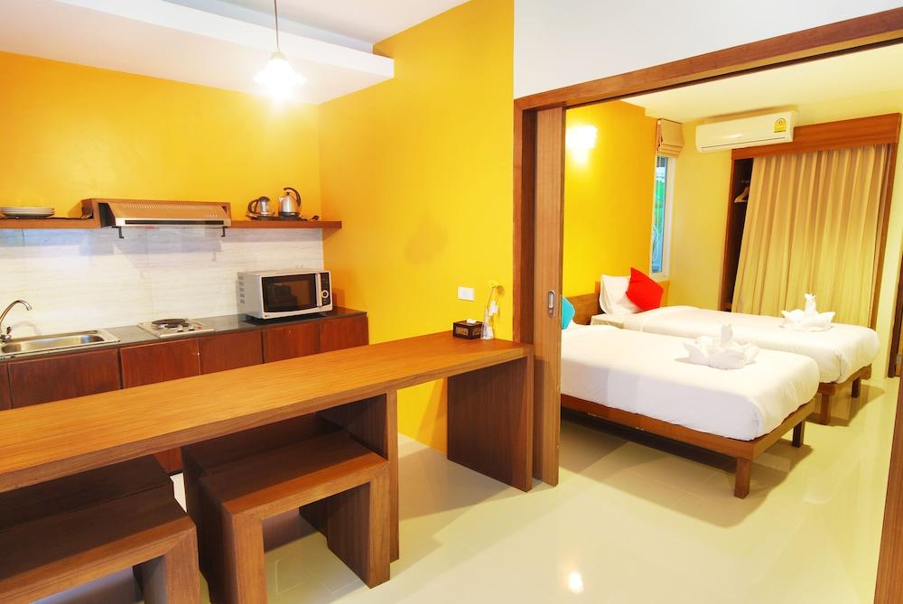 The Living Pool Villas