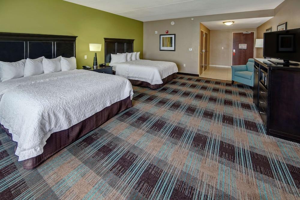 Hampton Inn & Suites Clarksville