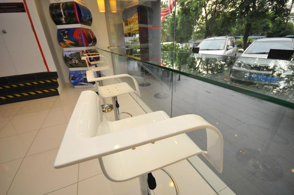 M Design Hotel at Pandan Indah