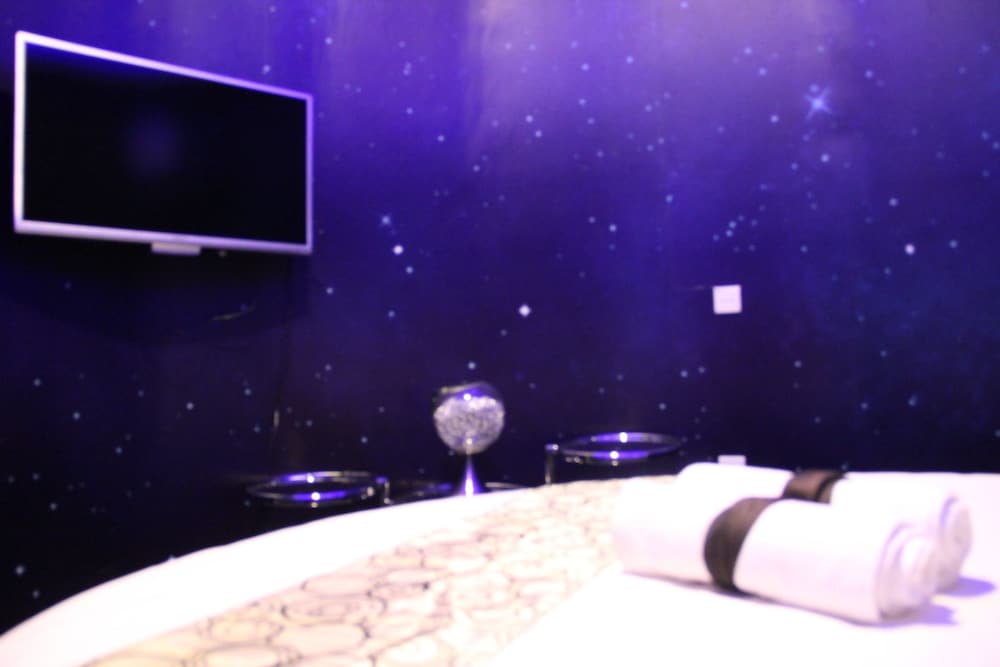 Love Inn Boutique Hotel