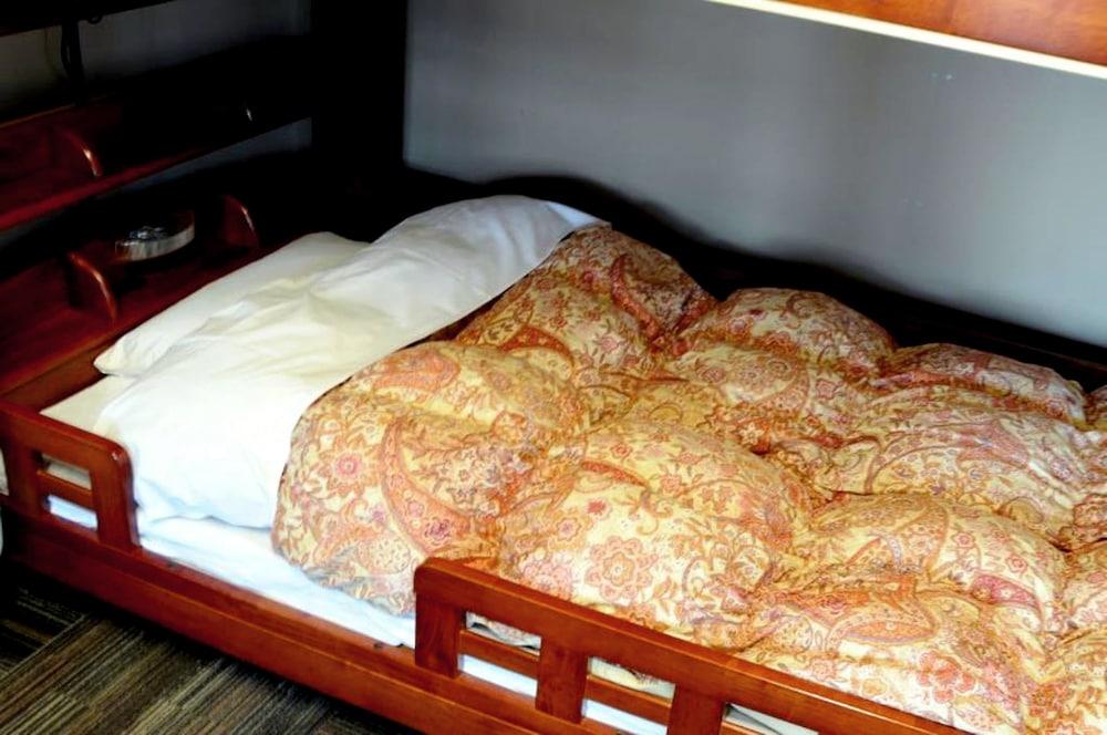 Sakura Guest House - Hostel