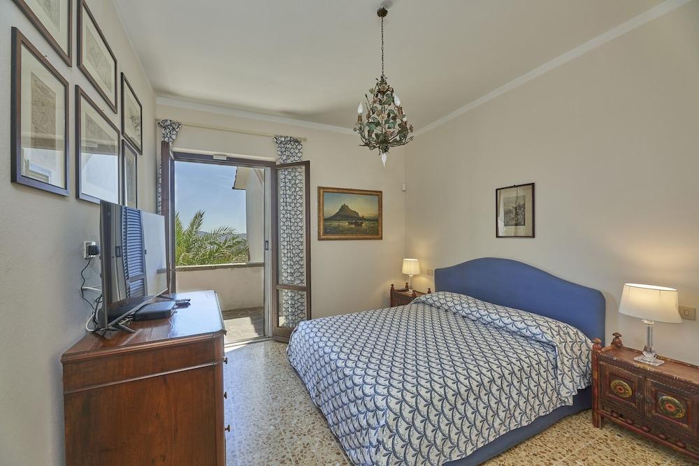 Marciana Hills Apartments